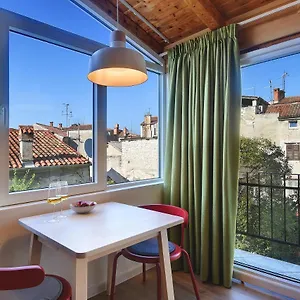 Apartment Forum, Pula