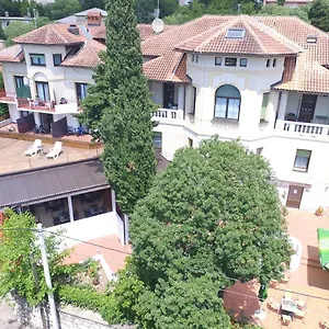 Ruza 3* Novi Vinodolski